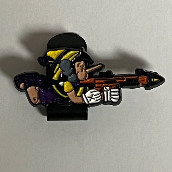 Pinocchio Ak 47 Gun Kaws Enamel Blip Brim Clip Hat Pin Fitted New Era Glitter - Picture 1 of 7